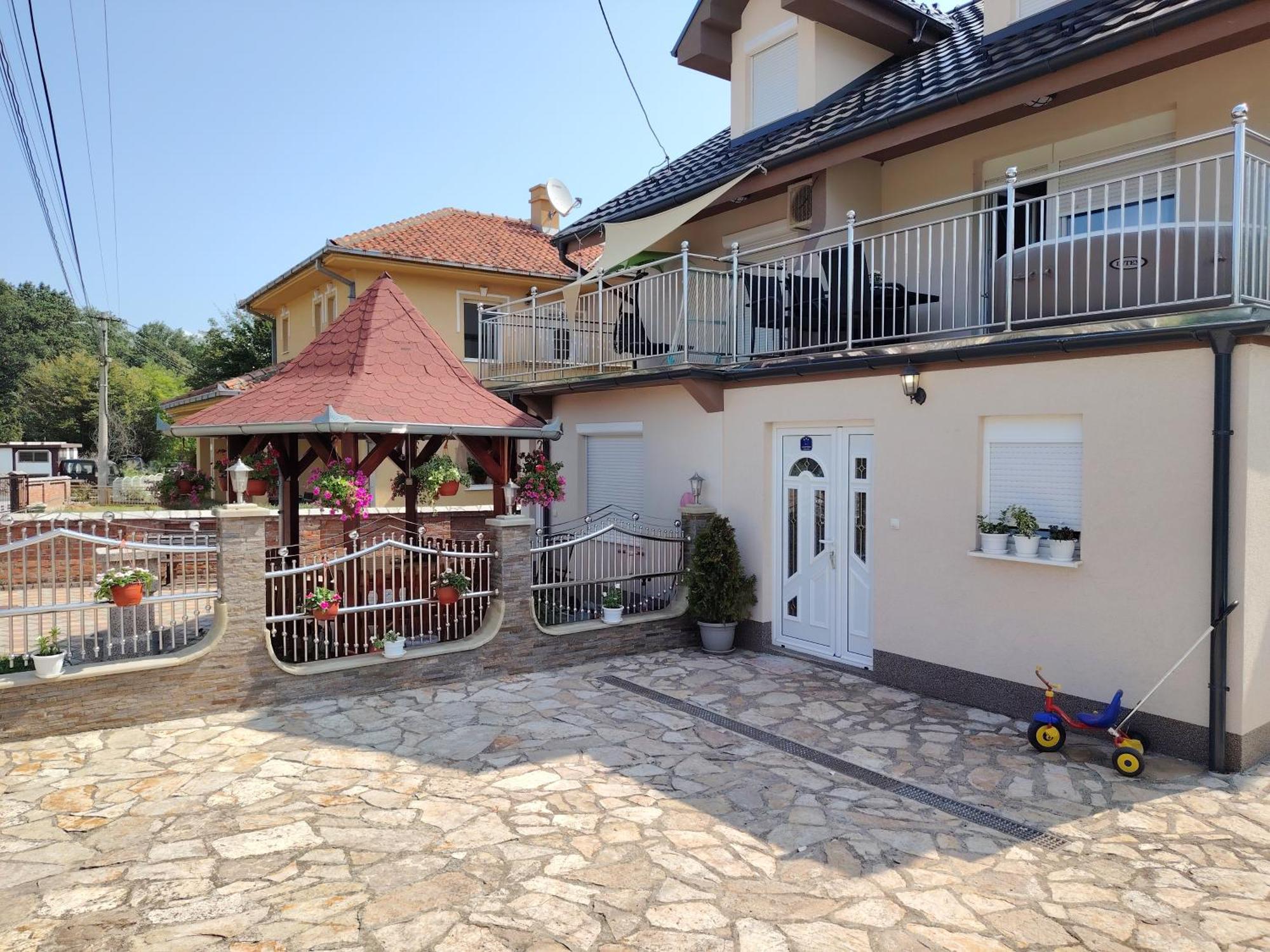 Apartman Raj Vrnjačka Banja Buitenkant foto